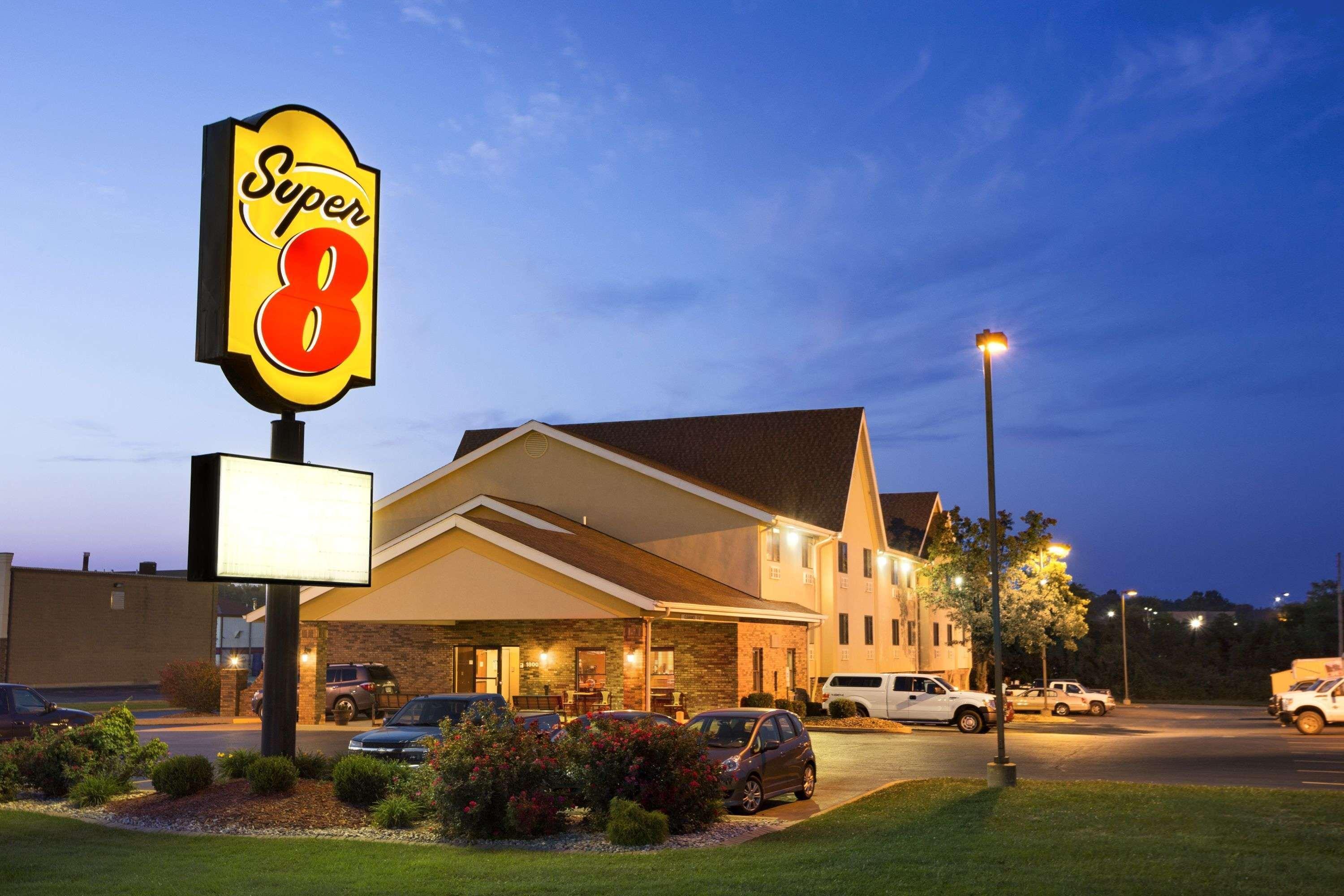 ซูเปอร์ 8 บาย วินด์แฮม แอลตัน Motel อัลตัน ภายนอก รูปภาพ